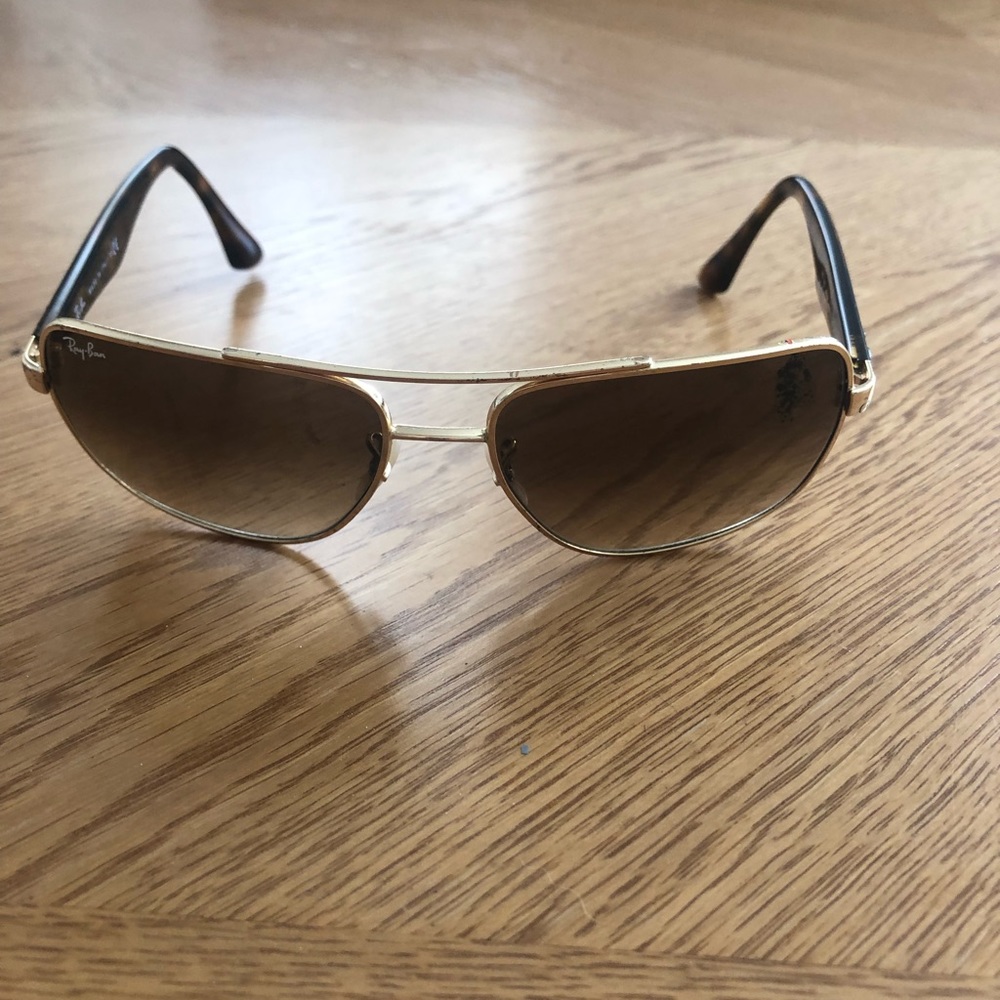 Ray Bans - Picture 3 of 7